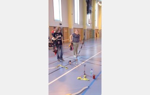 Bon, Léo, si ça ne va pas, et bien ...