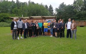 Tout le monde est  là